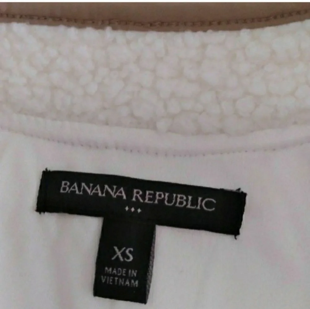 BANANA REPUBLIC SHERPA COAT CREAM TAN X-SMALL WOMENS X-SMALL NWOT